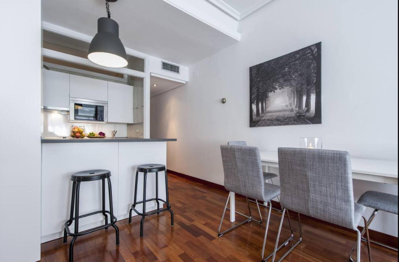 Ah-Loft Acogedor Y Bien Ubicado, A Un Paso Del Retiro Appartamento